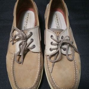 Sperry Topsiders